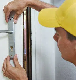 Hewlett NY Locksmith Store Hewlett, NY 516-714-3523 - changing-locks